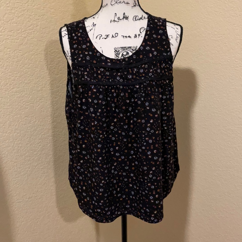 Knox Rose Sleeveless Top